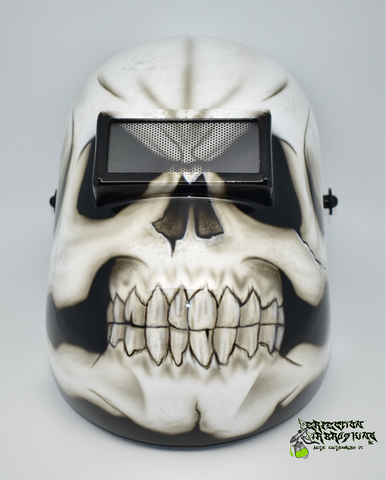 Skull Pipeliner Welding Helmet - Perfection Airbrushing